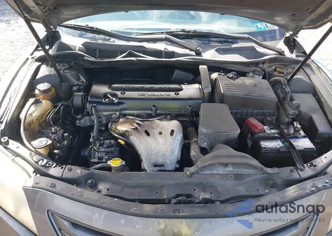 2007 Toyota Camry Le z USA, uszkodzony, nr VIN 4T1BE46K17U610188